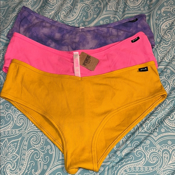 NWT Large Pink/Victoria Secrets bundle - Picture 1 of 1